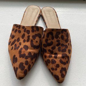 Leopard Pointed Toe Flats